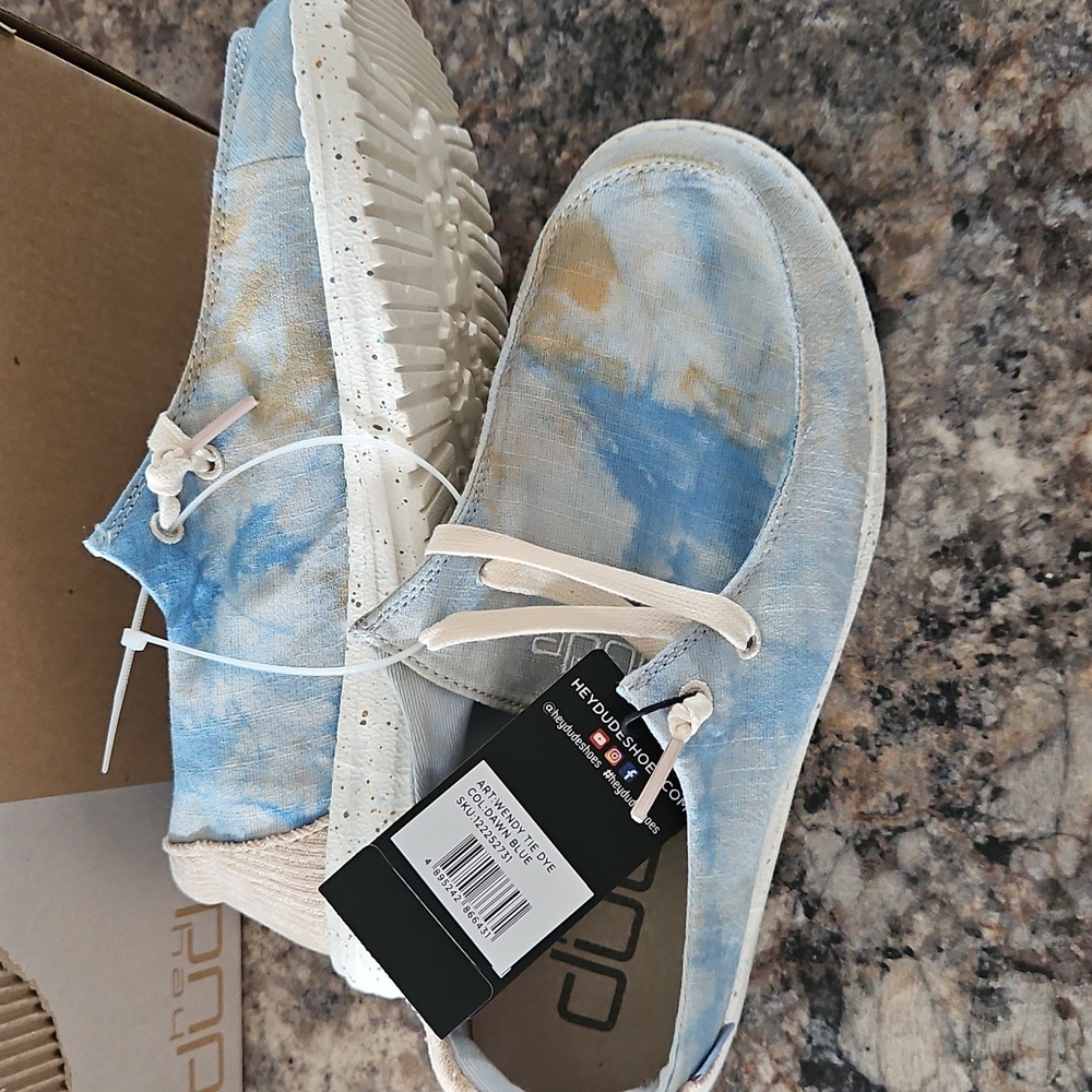 Size 7 Hey Dude Tie-Dye Casual Women's New Shoes